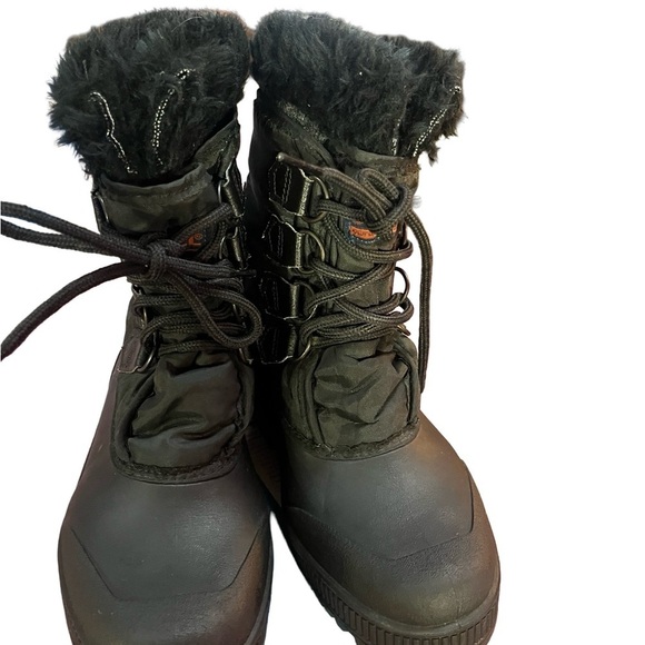 Sorel Insulated Boots - Picture 4 of 5